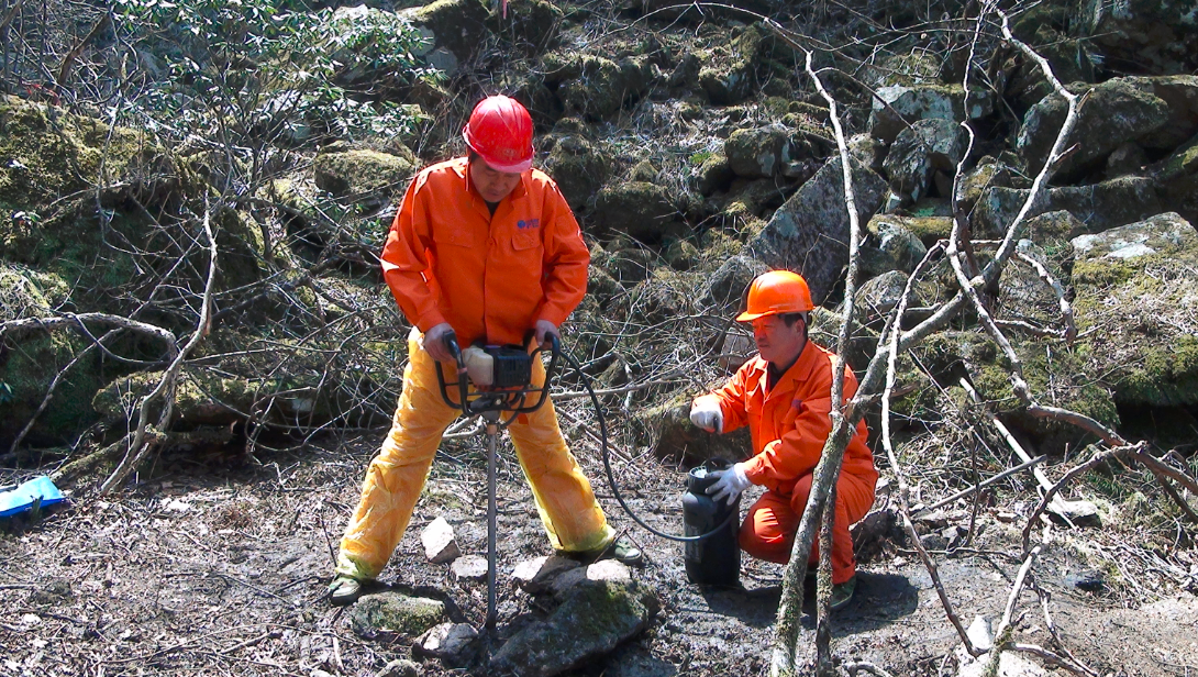 F85MLYVM$1Z86}6(B((5)4E.png F85MLYVM$1Z86}6(B((5)4E.png