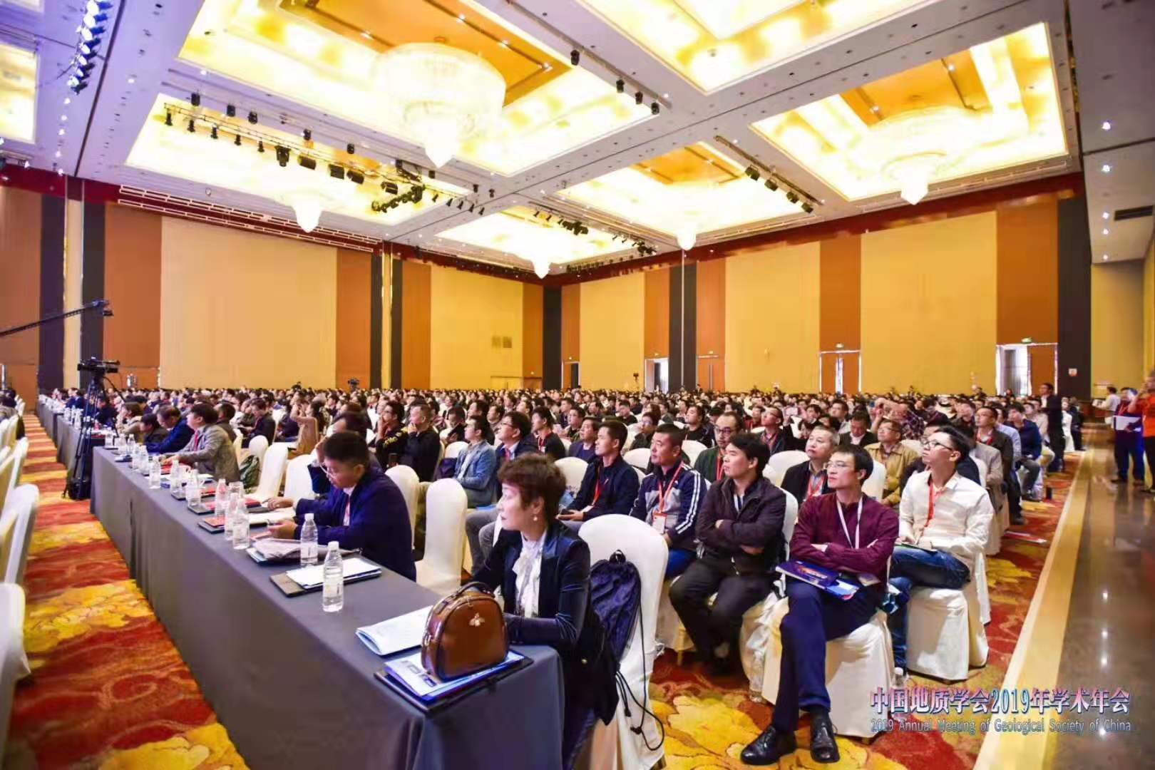 ddcdbe117adcacba52ce7b04e7d6a42.jpg ddcdbe117adcacba52ce7b04e7d6a42.jpg