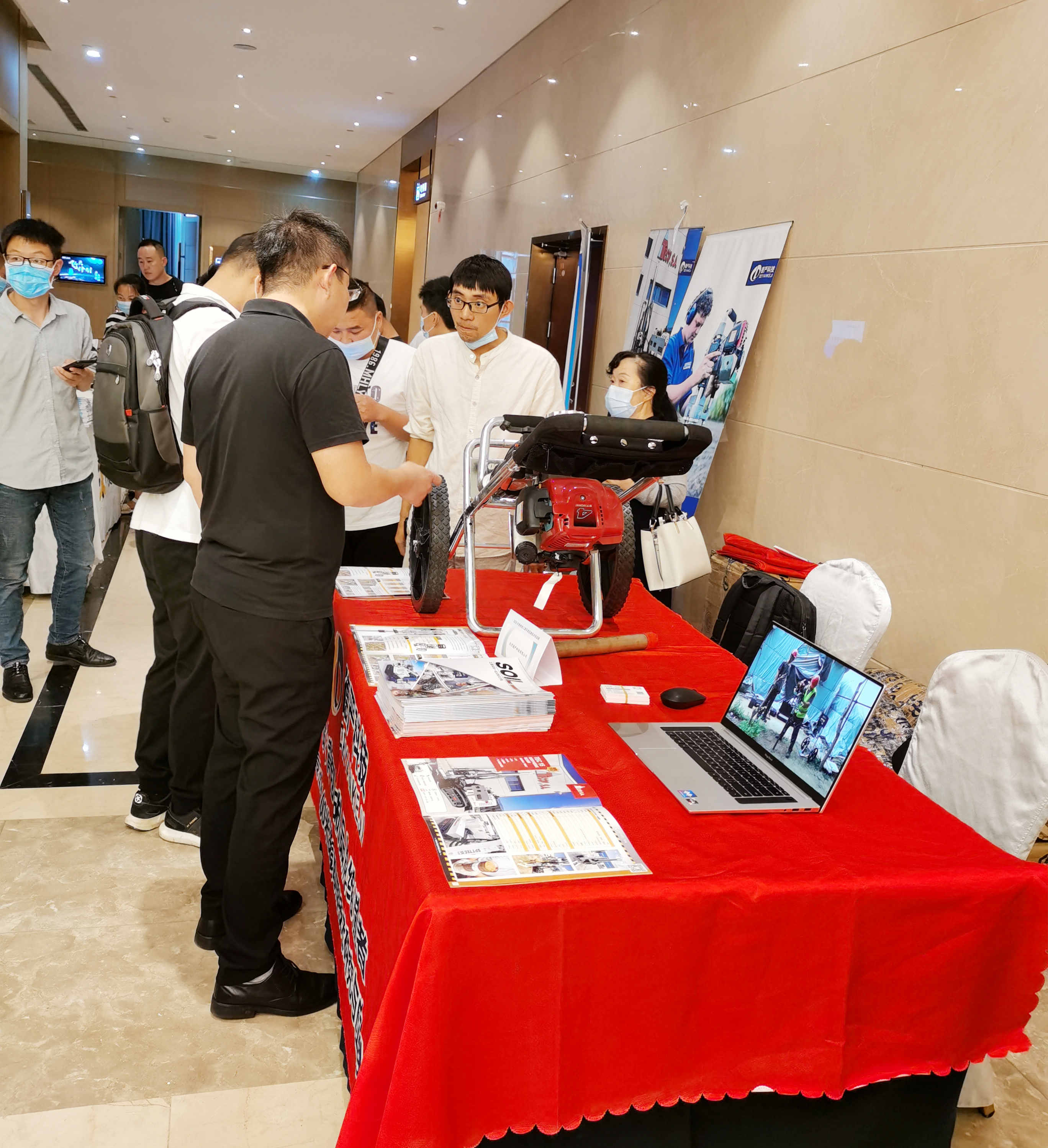 a6ea007e8cf9a2a62fac2d00650018b.jpg a6ea007e8cf9a2a62fac2d00650018b.jpg