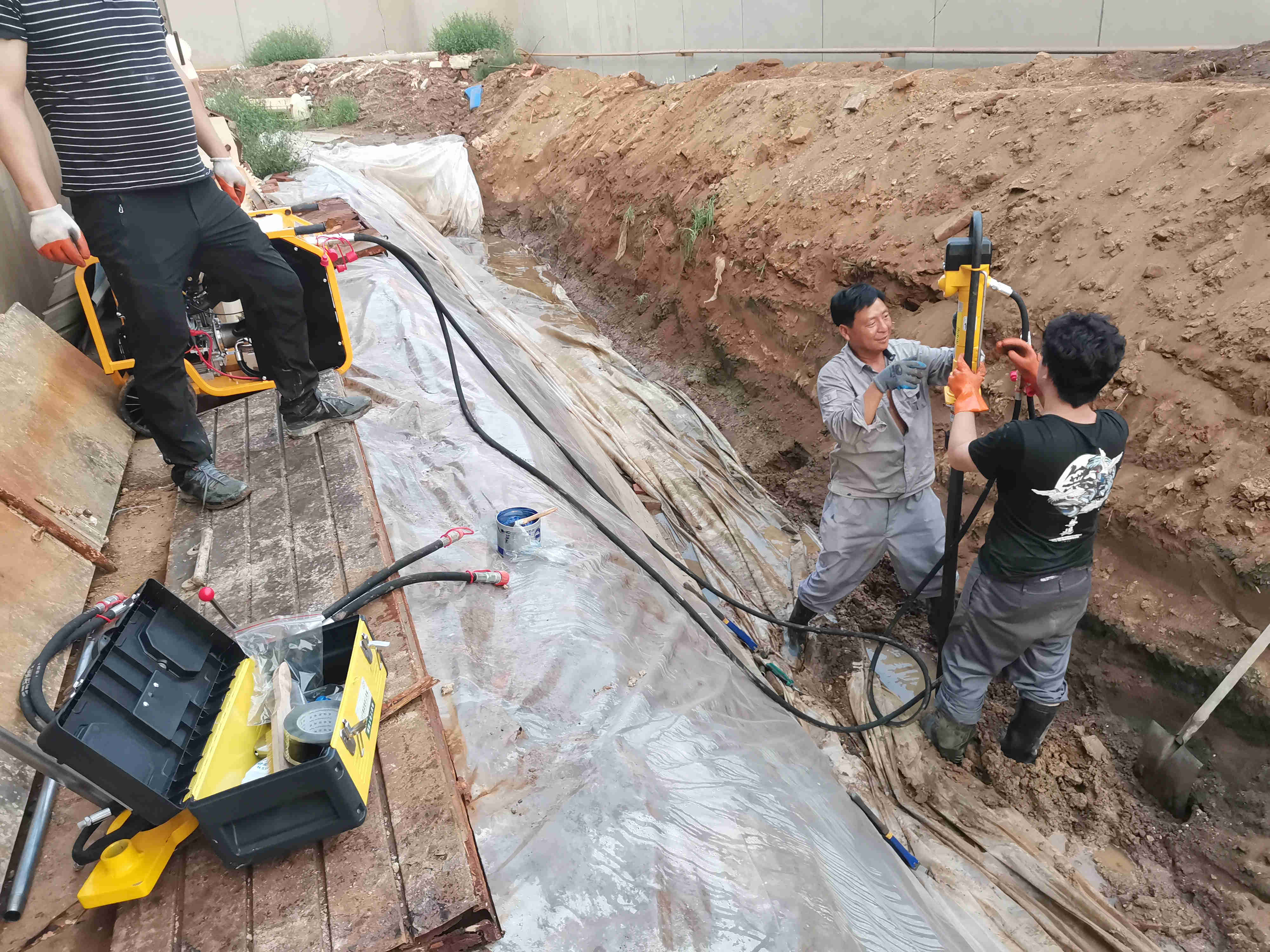 b6da35fe4188a97e572fde7d96e7584.jpg b6da35fe4188a97e572fde7d96e7584.jpg