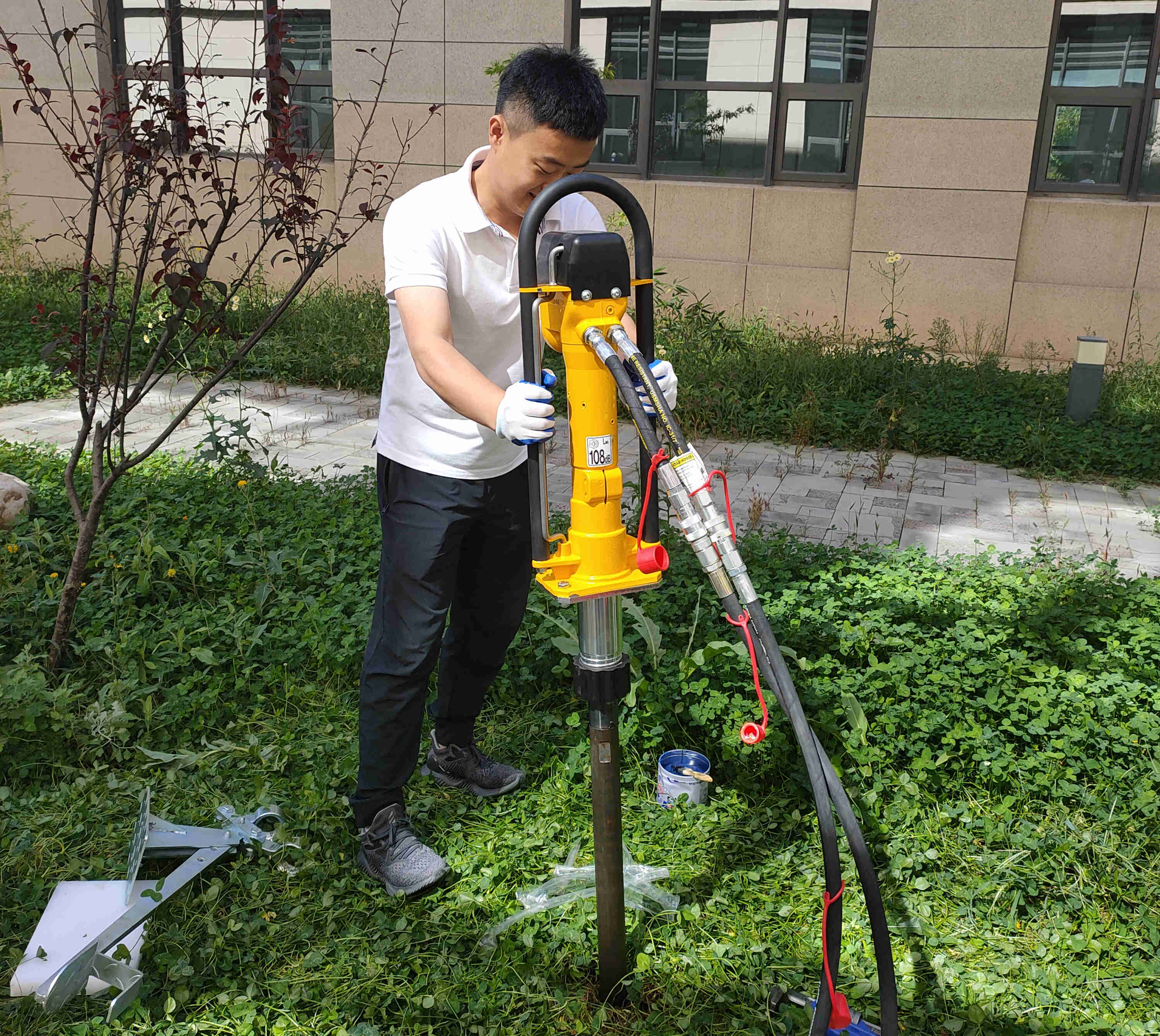 b6e0192ad469c5057cf97de7bc9fff4.jpg b6e0192ad469c5057cf97de7bc9fff4.jpg