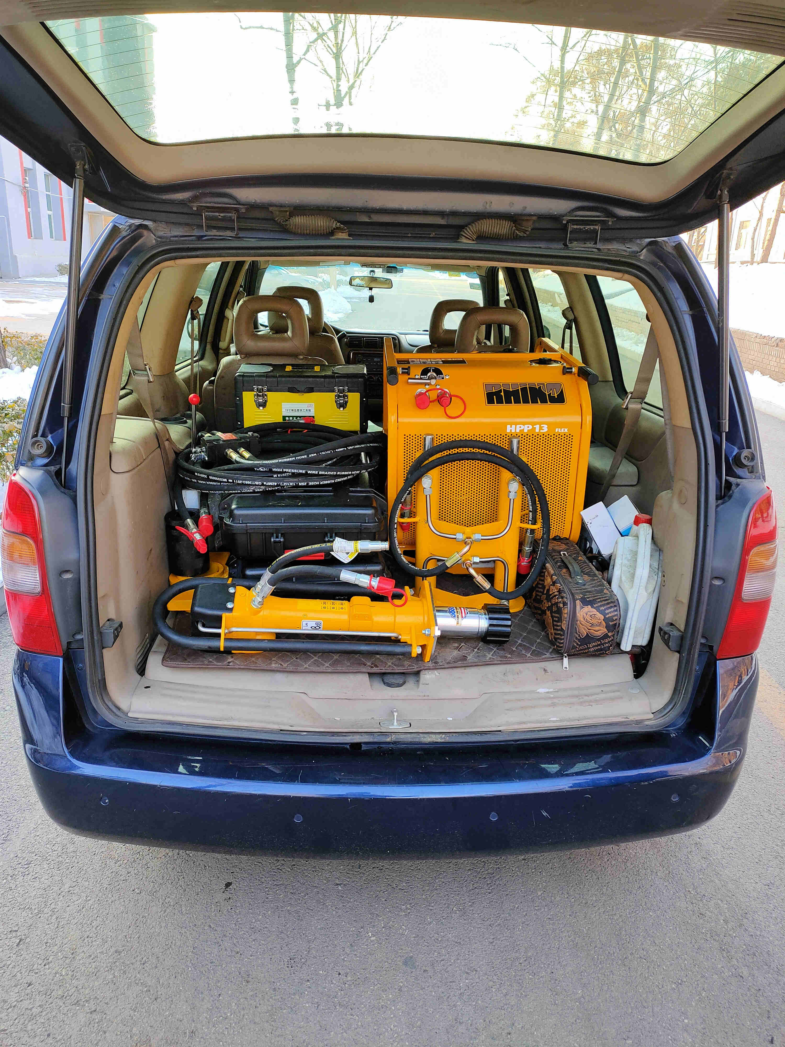 3运输照片.jpg 3运输照片.jpg