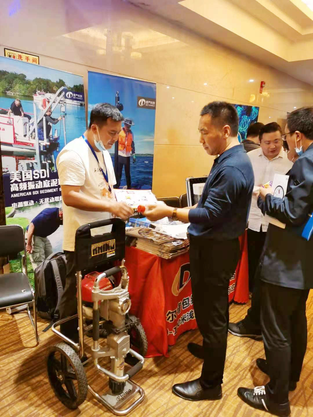 efdc55aa7257e816bdacccb30ebf0a8.jpg efdc55aa7257e816bdacccb30ebf0a8.jpg