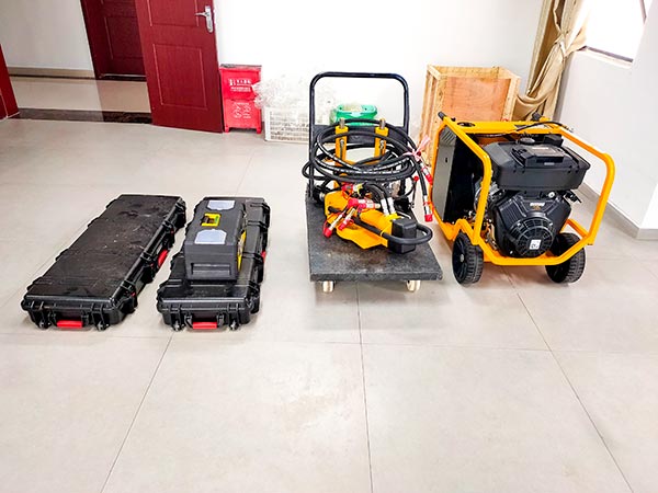 HPD60取土钻机.jpg HPD60取土钻机.jpg