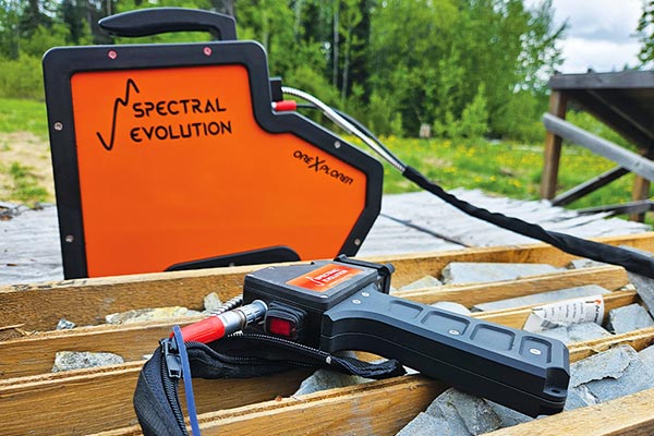 oreXplorer-Field.jpg oreXplorer-Field.jpg