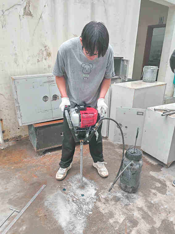 绍尔1.jpg 绍尔1.jpg