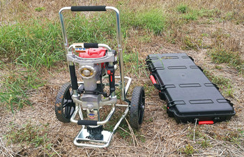 美国犀牛S1取土钻机应用于红黏土层采样 美国犀牛S1取土钻机应用于红黏土层采样