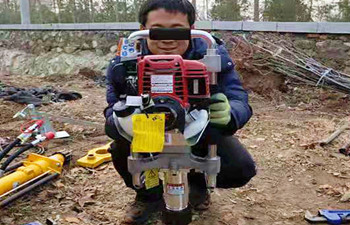 犀牛S1土壤采样钻使用实记 犀牛S1土壤采样钻使用实记