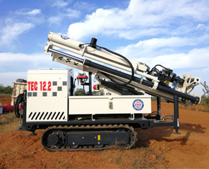 AMK TEC-12DP液压直推式取土钻机