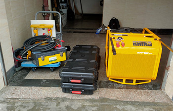 HPD液压土壤取样钻机演示培训 HPD液压土壤取样钻机演示培训