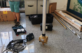 近海底泥取样的过程 近海底泥取样的过程