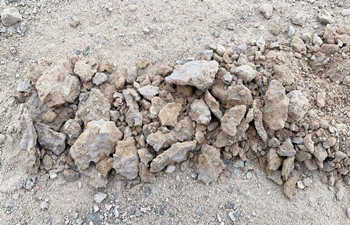 液压犀牛土壤采样钻机演示 液压犀牛土壤采样钻机演示