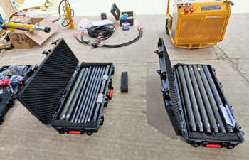 液压犀牛钻机使用培训演示 液压犀牛钻机使用培训演示