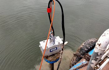 SDI沉积物采样器交付使用 SDI沉积物采样器交付使用