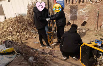 液压犀牛取土钻机近期设备交付 液压犀牛取土钻机近期设备交付