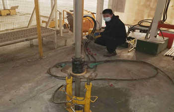 有关于犀牛液压取土钻机的交付工作 有关于犀牛液压取土钻机的交付工作