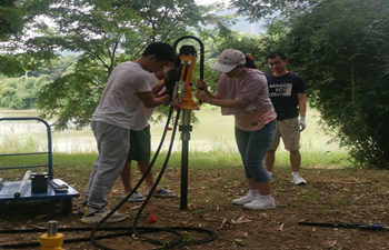 技术培训之犀牛HPD液压取土钻机 技术培训之犀牛HPD液压取土钻机