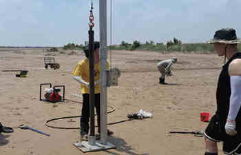 维克声波沉积物取样钻机进行培训工作 维克声波沉积物取样钻机进行培训工作