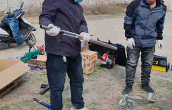 犀牛取样钻机演示交付